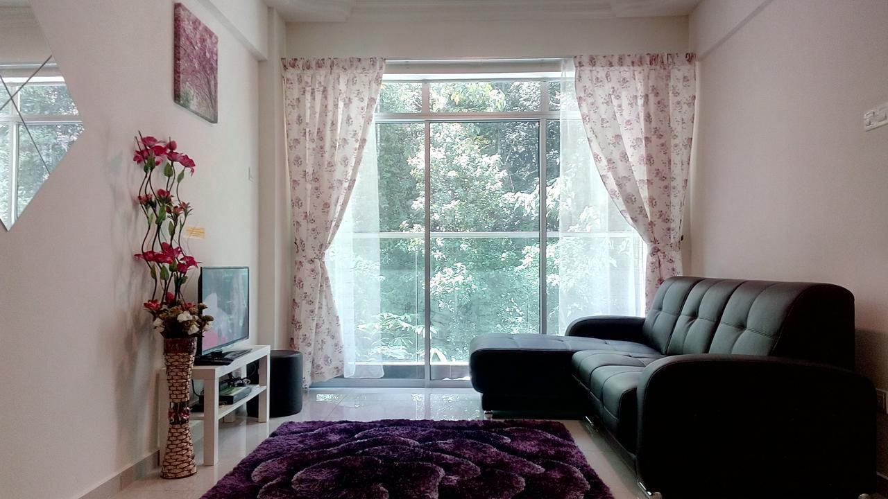 Azizi&Yati Muslim Homestay Cameron Highlands Esterno foto