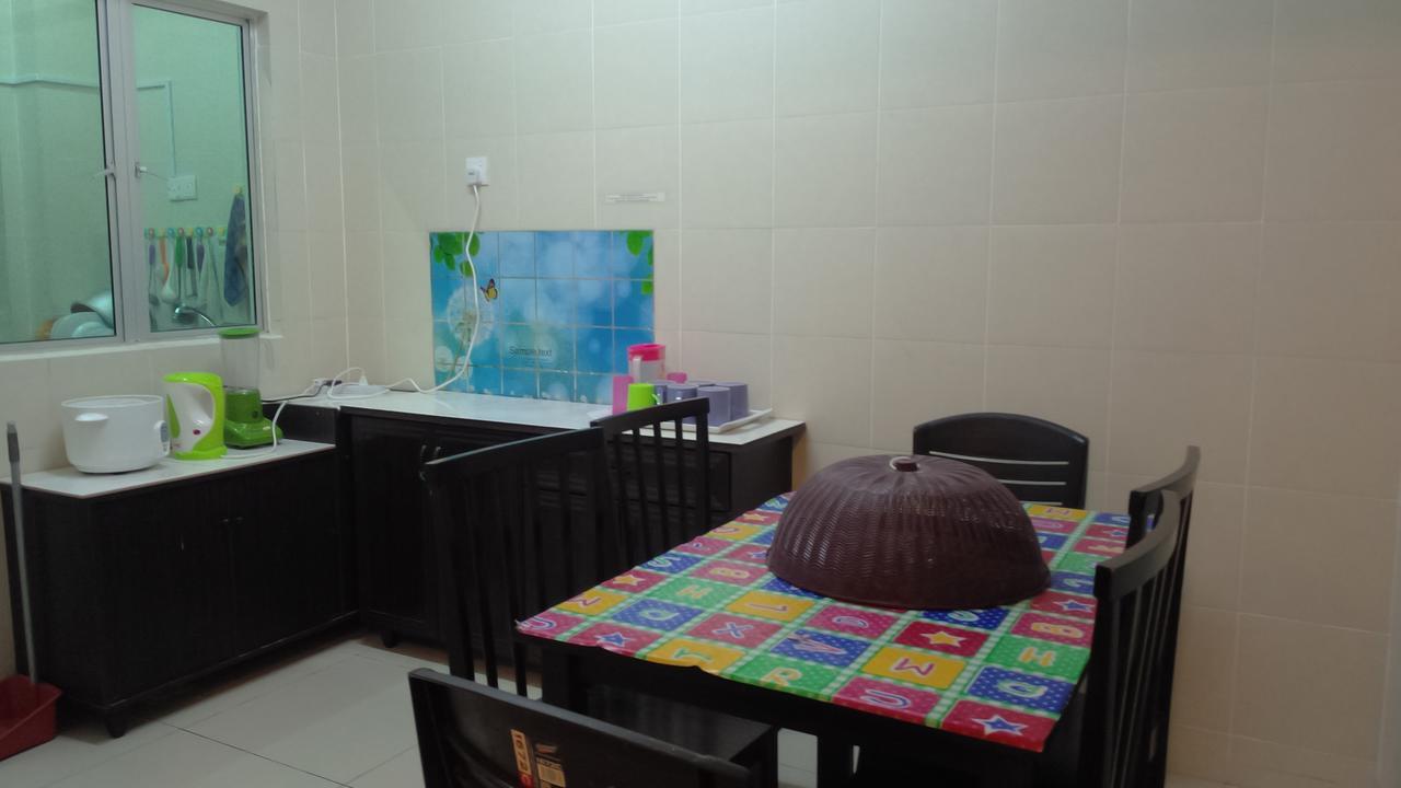 Azizi&Yati Muslim Homestay Cameron Highlands Esterno foto