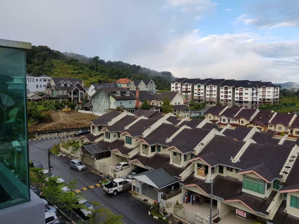 Azizi&Yati Muslim Homestay Cameron Highlands Esterno foto